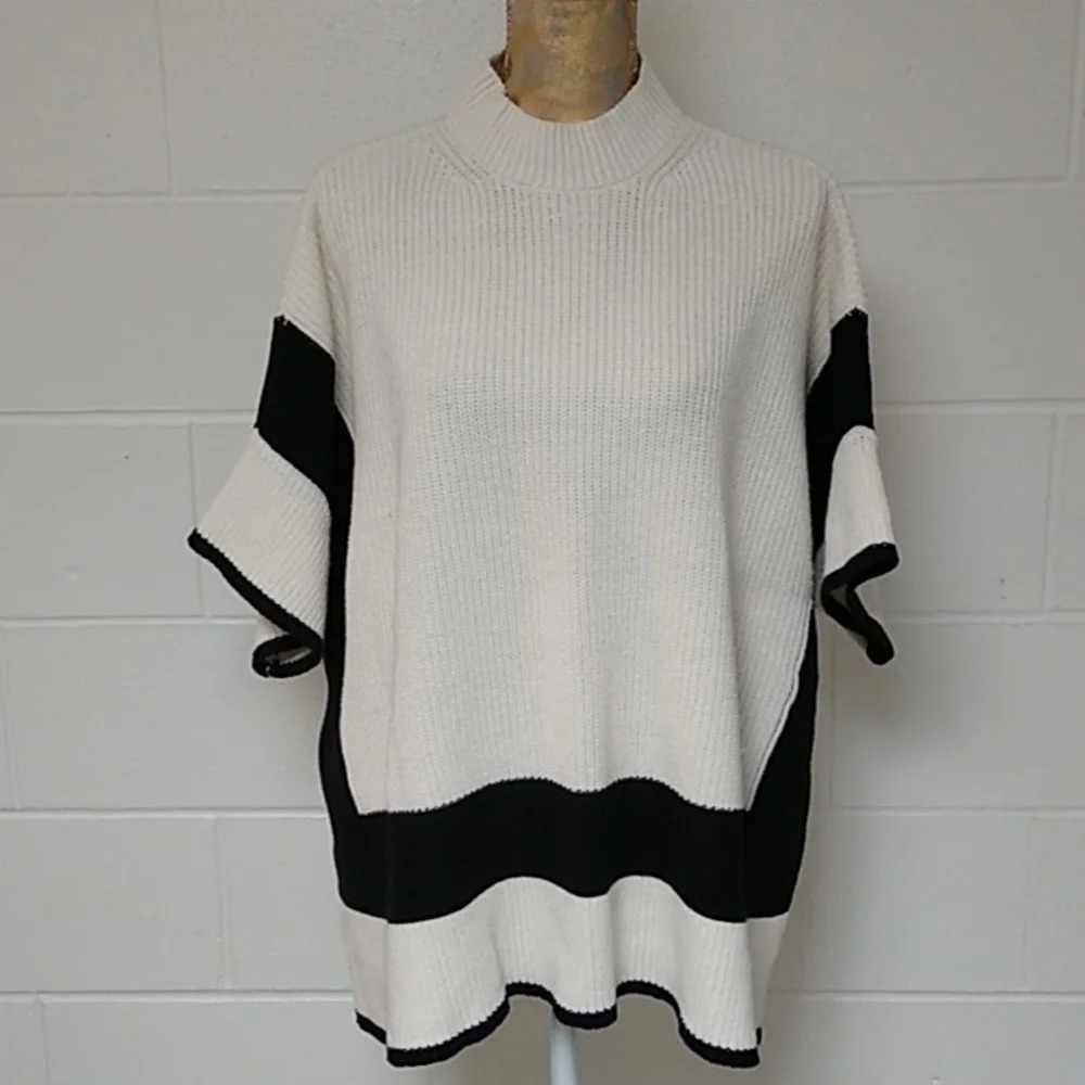 ANN TAYLOR LAGENLOOK MOCKNECK SHORT SLEEVE , SIDE SLIT PONCHO SWEATER